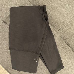 Beyond yoga leggings